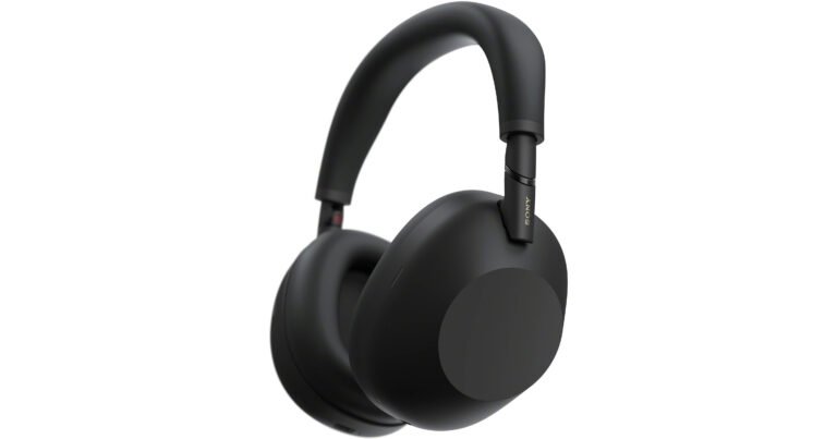 Noice cancelling headphones