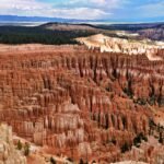Rode hoodoos van Bryce Canyon in het Amphitheater in National Park in Utah