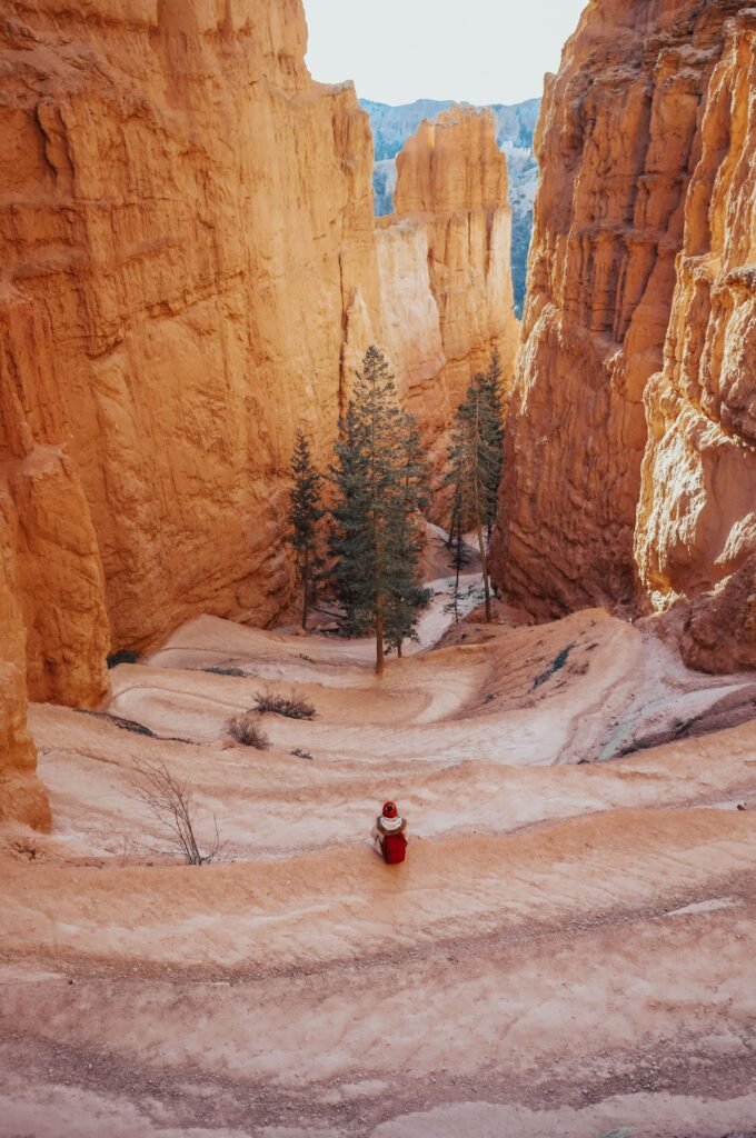 De afdaling van Queens Garden Trail in Bryce Canyon