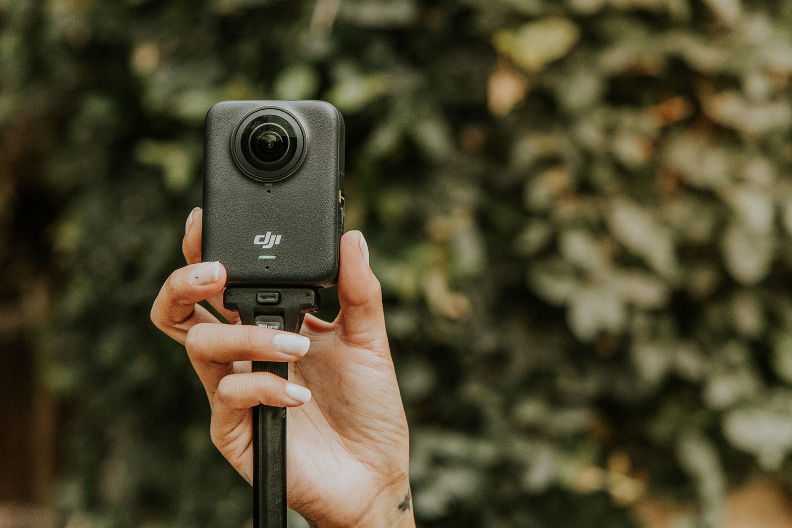 Een DJI 360 camera in gebruik
