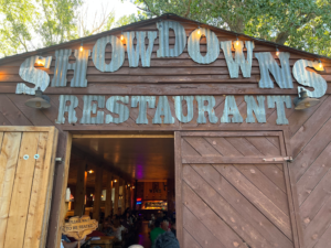 De Showdowns Restaurant in Bryce Pioneer Village in Tropic